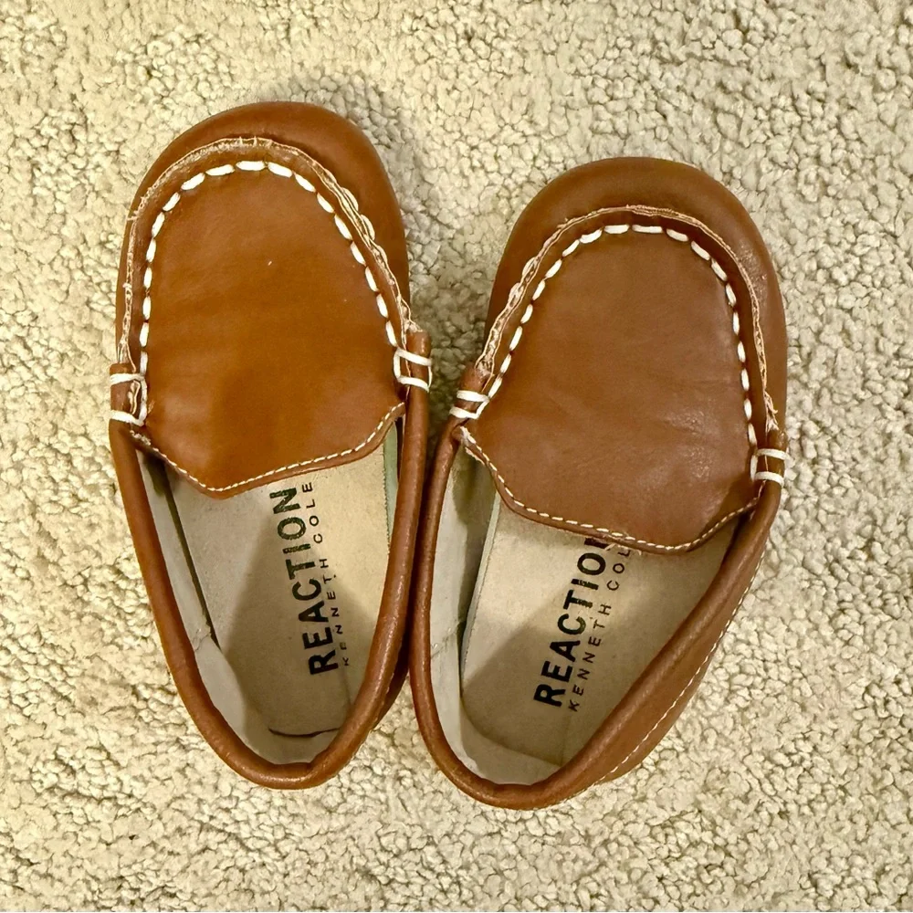 Kenneth Cole Reaction Kids Brown Moccasins